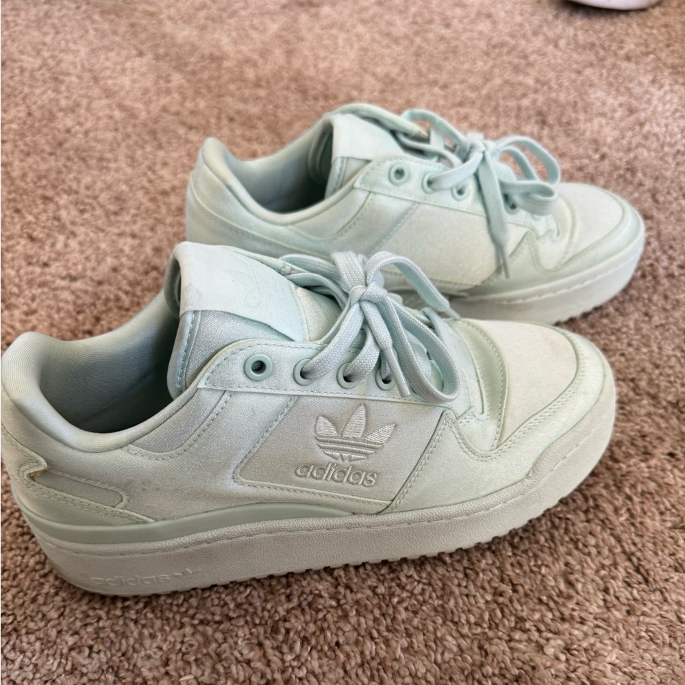 Women’s Turquoise/teal Adidas Shoes Size 8.5